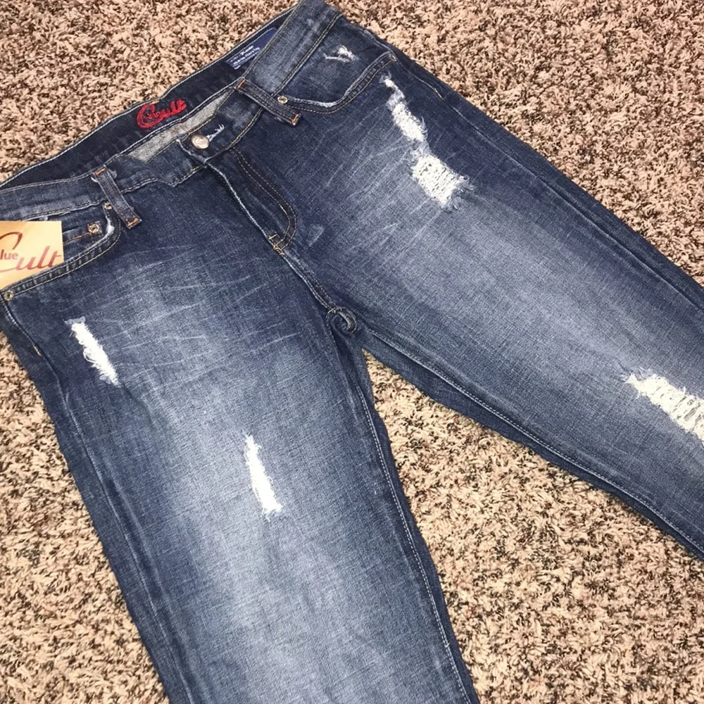 🐠 8/$30 SALE! Blue Cult Kate Bootcut jeans | NWT! - Picture 2 of 9